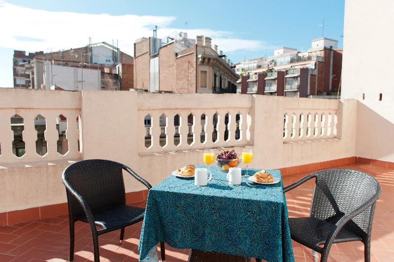 Mh S. Familia Lejlighed Barcelona
